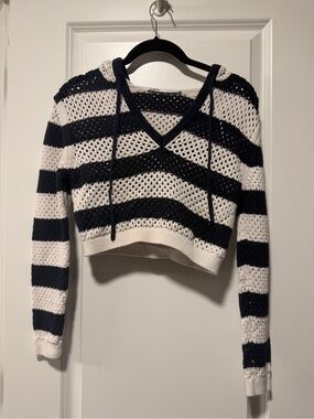 Zara Crochet Cropped Hoodie